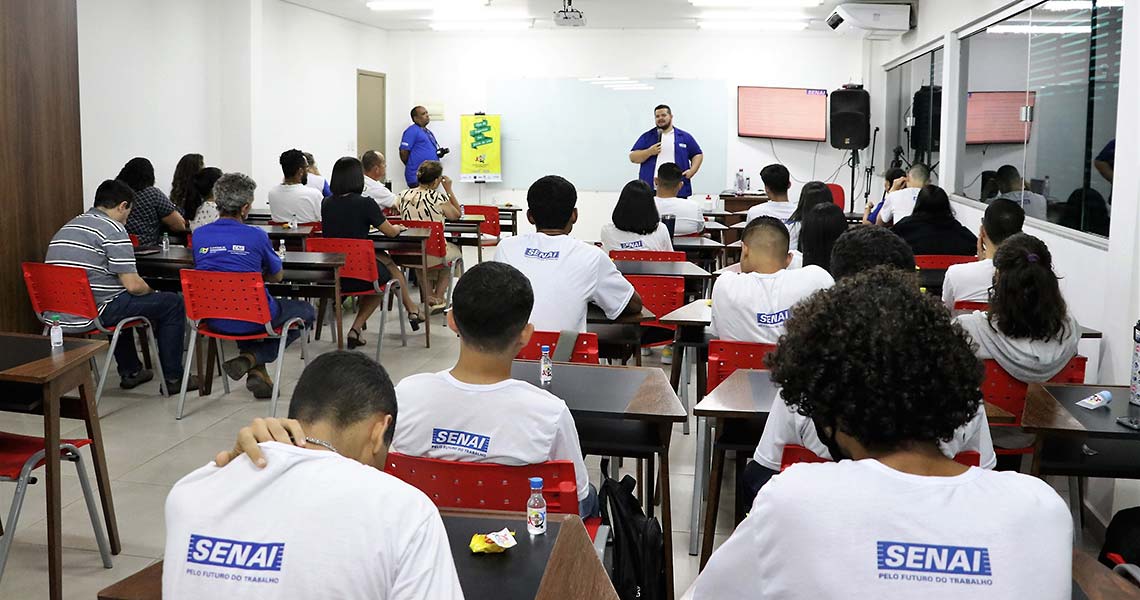 SIPAT marca encerramento de curso de Segurança do Trabalho no Instituto SENAI