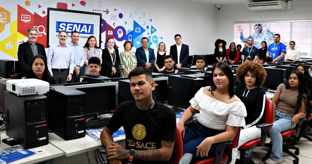 Programa Radioativo inicia curso de Programador Full Stack - Serviço ...